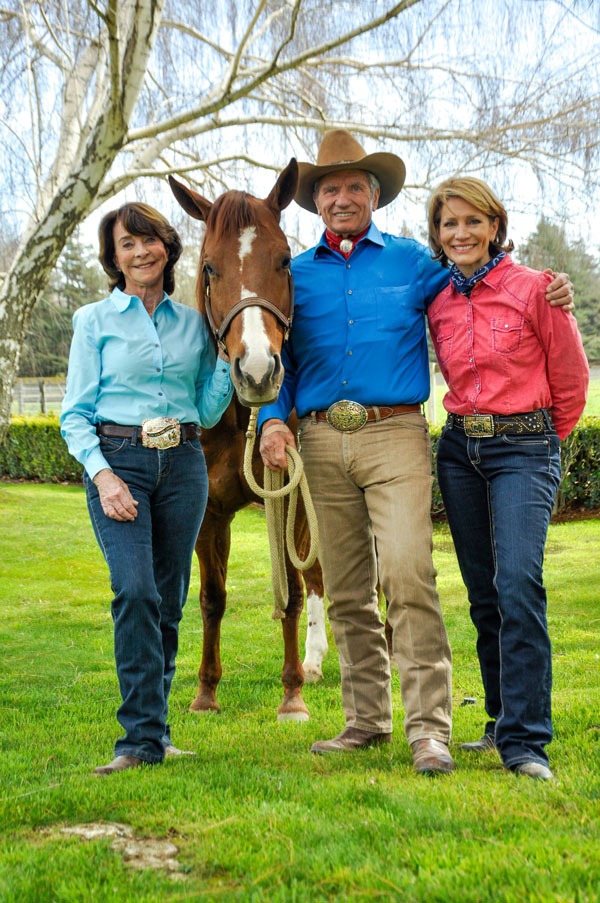 Pat Roberts, Monty Roberts and Debbie Roberts-Loucks at Flag Is Up Farms, California. Debbie shares Monty's tip on how to stop your horse biting