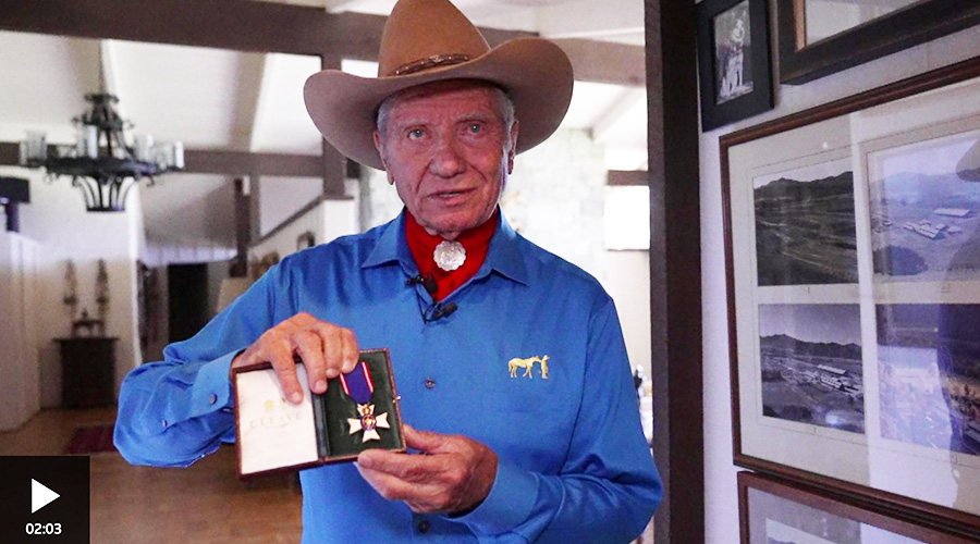 BBC News The cowboy and the Queen who bonded over horses