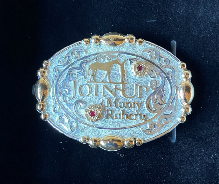 BELT BUCKLE (SMALL): MONTY ROBERTS® LOGO